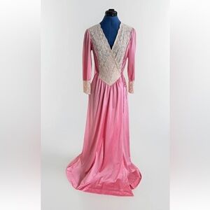 Vintage 70s Le Voy's Peach Pink Lace Prairie Cottage Core Wrap Dress Robe